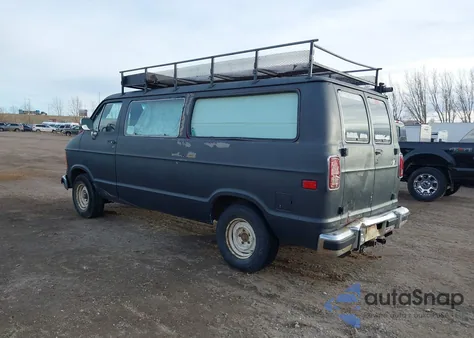 1989 Dodge Ram Wagon B250 из США, поврежденный, VIN 2B4HB25YXKK337586